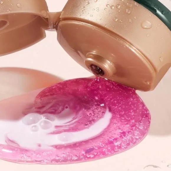 Biossance: Squalane + Elderberry Jelly Cleanser (Discontinued) - Picture 3 of 3